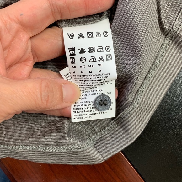 Men’s Hugo Boss short sleeve shirt (Brand New) - Picture 5 of 6